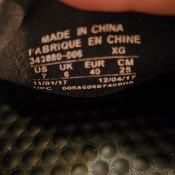 Nike Slide - Picture 6 of 6